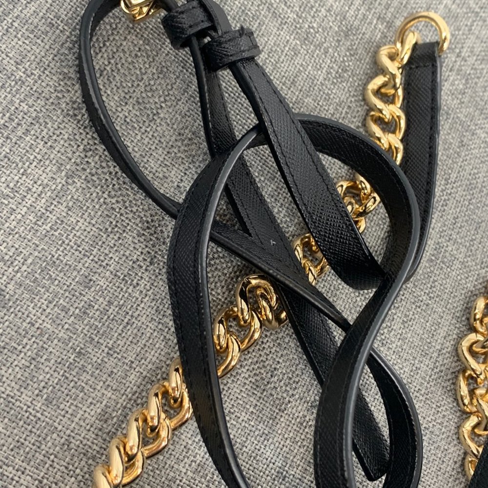 New Michael Michael Kors Black Saffiano Cross bag Pockets Gold Shoulder Strap - Picture 5 of 11